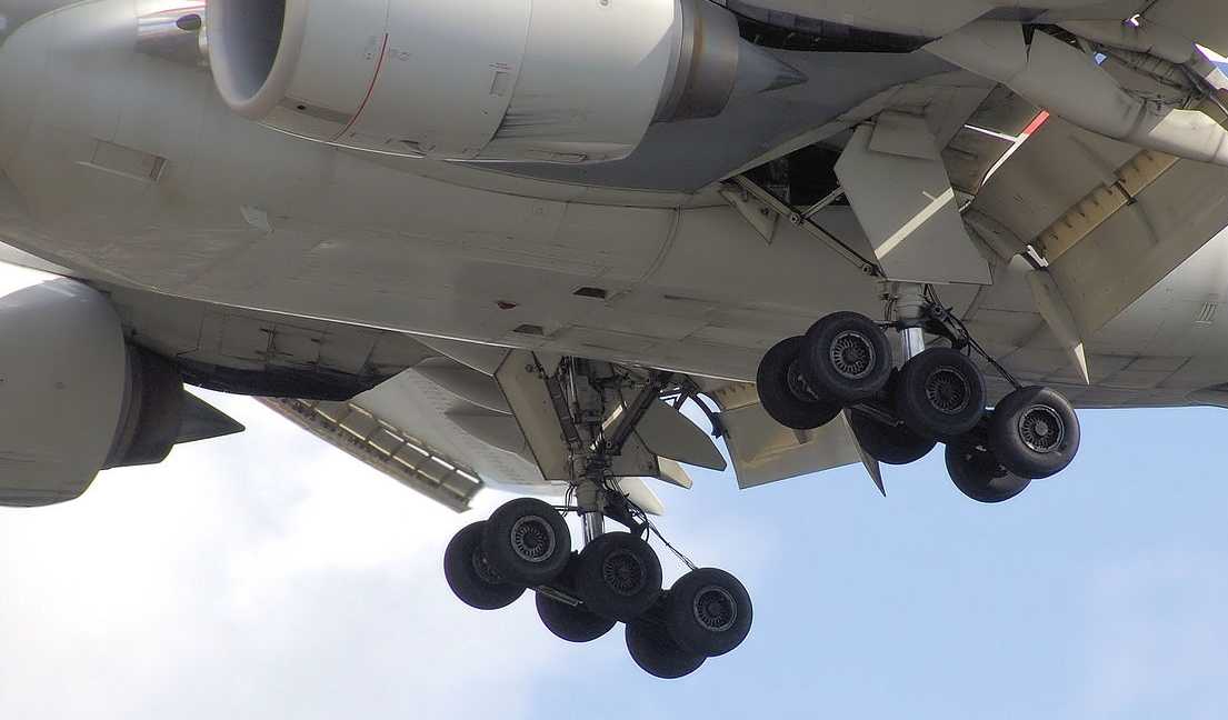 airplane Landing-Gear