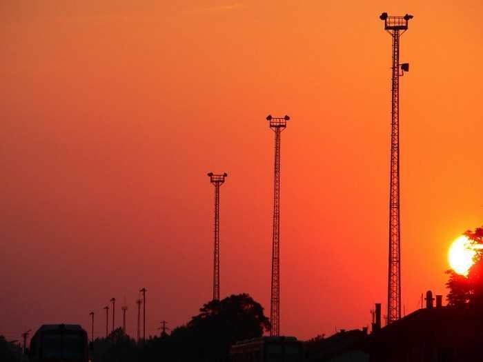 Sky News cell towers
