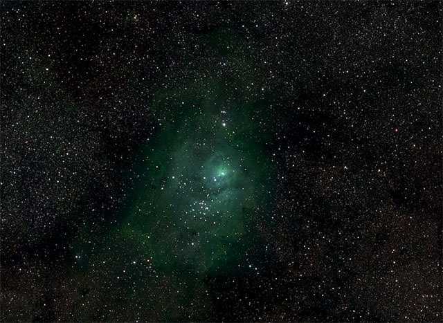 galaxy 2 gigapixel