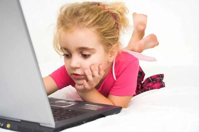 online kid ESET