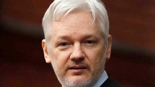 Julian Assange, iguru