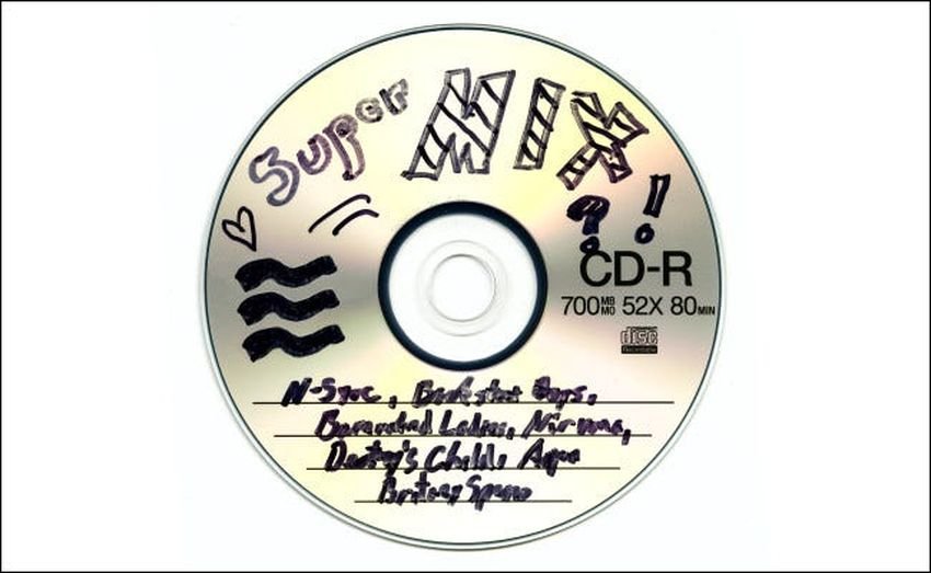 cd,cd-r,dvd,dvd-r,blu-ray