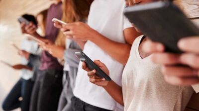 phones school