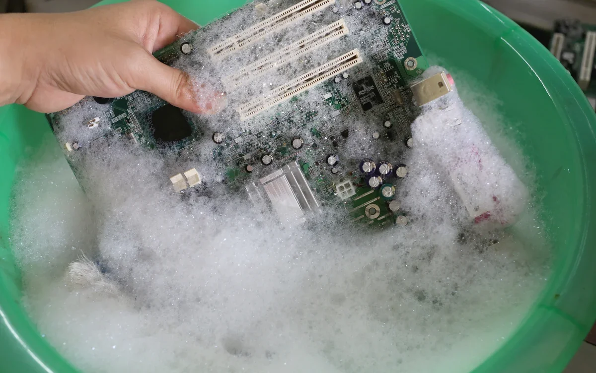 motherboard cleanup soap pc computer 1