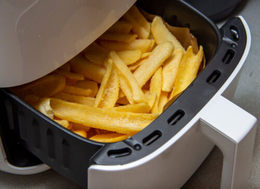 Air fryer requests permission to record audio on the user's phone